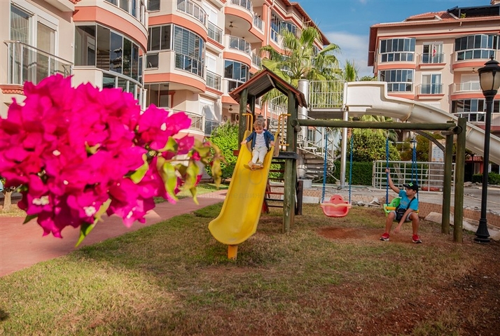 Пентхаус 4+1 в районе Оба