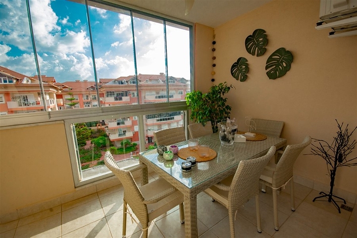 Пентхаус 4+1 в районе Оба