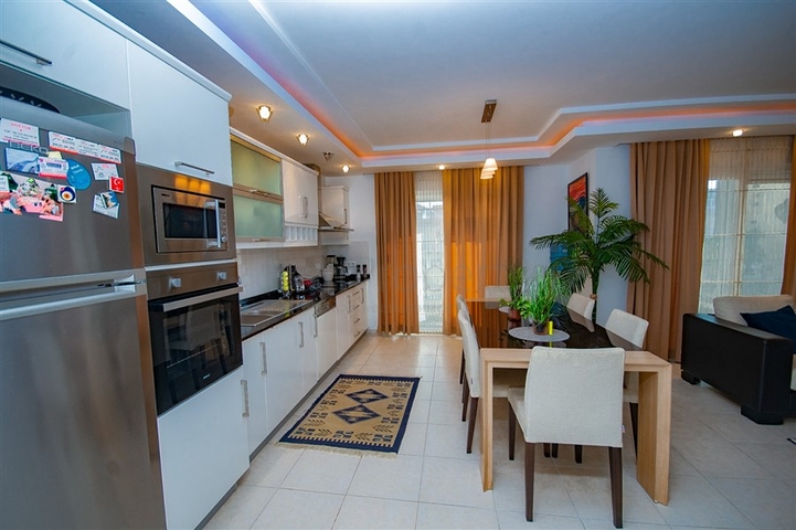 Пентхаус 4+1 в районе Оба