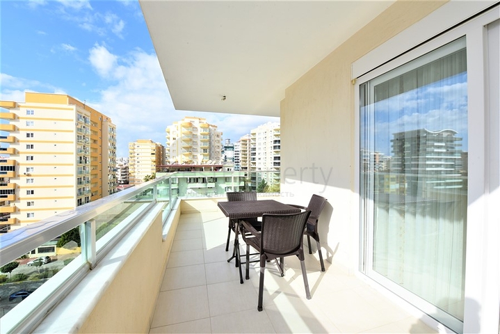 Квартира 1+1 в районе Махмутлар