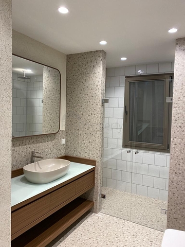 Отдельно стоящая вилла 4+1 с видом на море и город в бухте Бордакчи, Бодрум