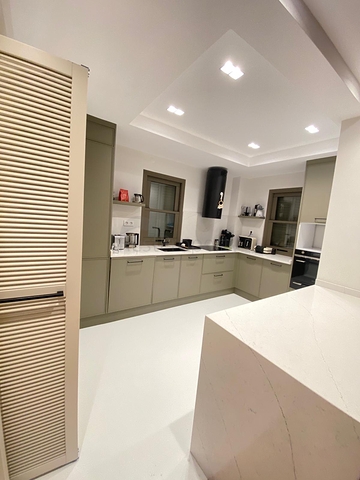 Отдельно стоящая вилла 4+1 с видом на море и город в бухте Бордакчи, Бодрум