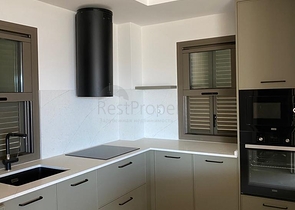 Отдельно стоящая вилла 4+1 с видом на море и город в бухте Бордакчи, Бодрум