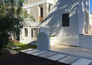 Отдельно стоящая вилла 4+1 с видом на море и город в бухте Бордакчи, Бодрум