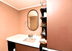 Трехкомнатная квартира на первой береговой линии