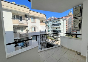 Трехкомнатная квартира в 400 метрах от моря