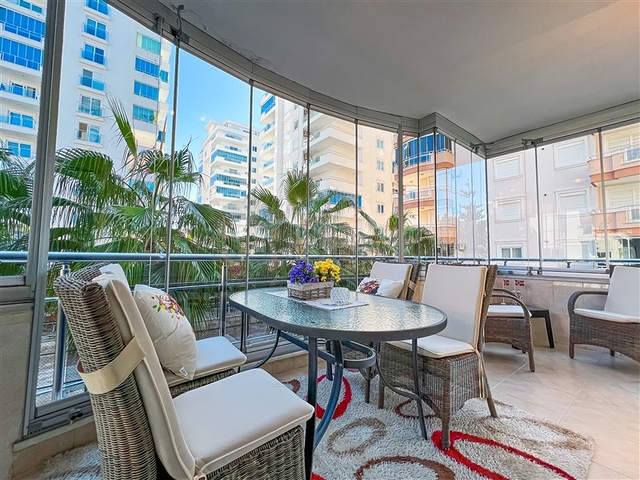 Квартира 2+1 на первой береговой линии в районе Махмутлар