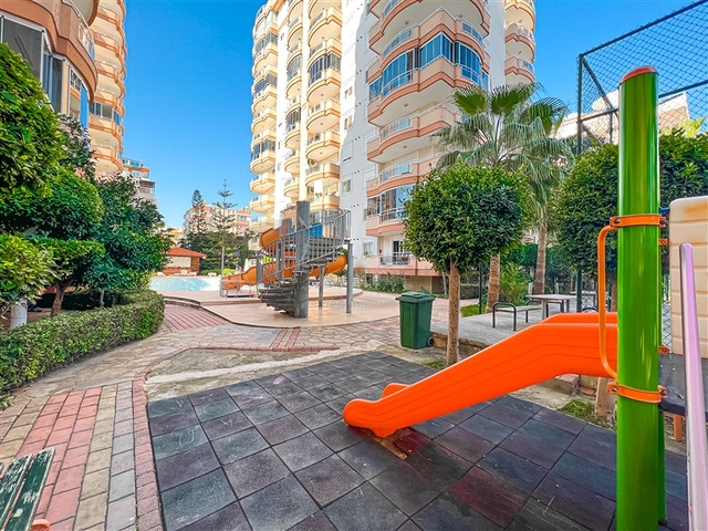 Квартира 2+1 на первой береговой линии в районе Махмутлар