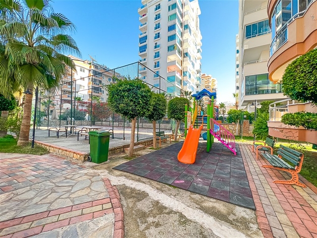 Квартира 2+1 на первой береговой линии в районе Махмутлар