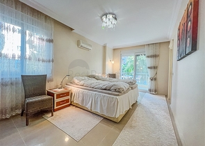 Квартира 2+1 на первой береговой линии в районе Махмутлар