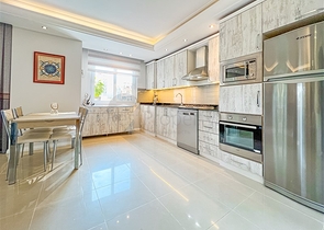 Квартира 2+1 на первой береговой линии в районе Махмутлар