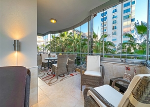 Квартира 2+1 на первой береговой линии в районе Махмутлар