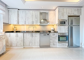 Квартира 2+1 на первой береговой линии в районе Махмутлар