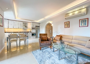 Квартира 2+1 на первой береговой линии в районе Махмутлар