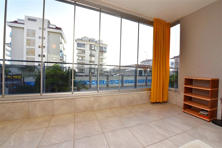 Трёхкомнатные апартаменты в районе Кестель