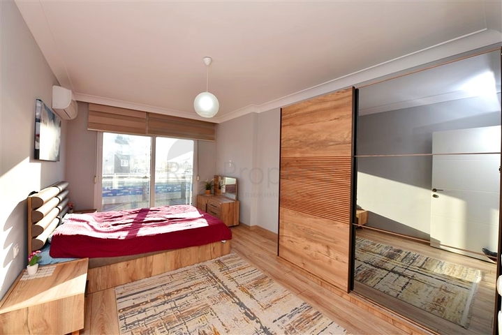 Трёхкомнатные апартаменты в районе Кестель