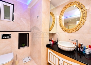 Меблированная вилла с панорамным видом в самом центре Алании