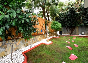 Меблированная вилла с панорамным видом в самом центре Алании