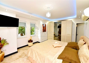 Меблированная вилла с панорамным видом в самом центре Алании