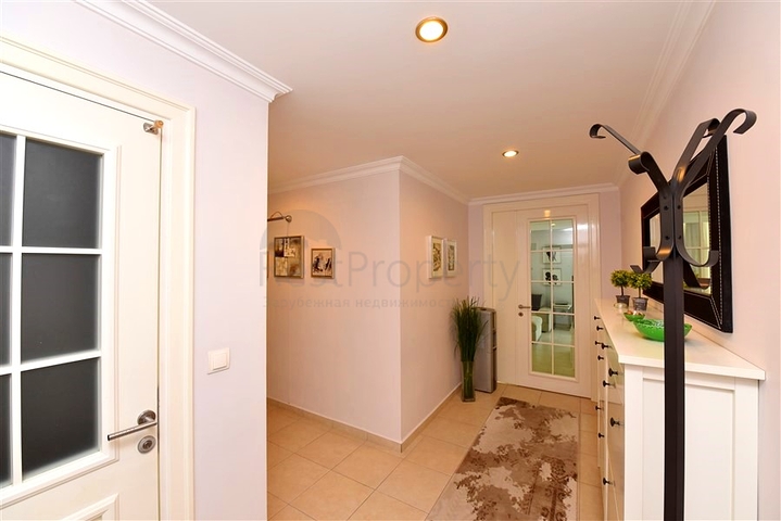 Квартира 2+1 в комплексе с большой зеленой территорией в центральном районе Джикджилли