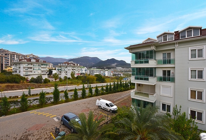 Квартира 2+1 в комплексе с большой зеленой территорией в центральном районе Джикджилли