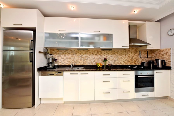 Квартира 2+1 в комплексе с большой зеленой территорией в центральном районе Джикджилли