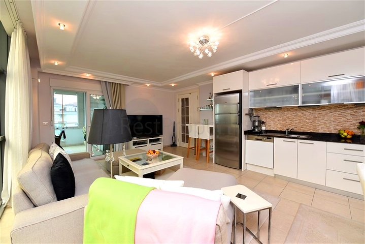 Квартира 2+1 в комплексе с большой зеленой территорией в центральном районе Джикджилли