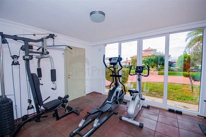 Меблированный пентхаус 4+1 в районе Оба