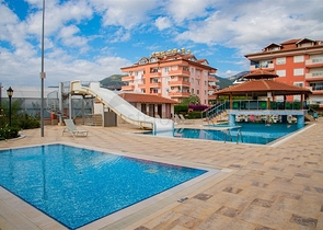 Меблированный пентхаус 4+1 в районе Оба