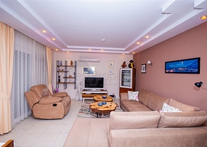 Меблированный пентхаус 4+1 в районе Оба