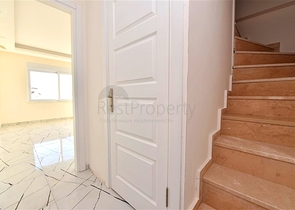 Трехкомнатный пентхаус в районе Оба