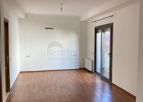 Частная вилла в окружении природы в районе Торба