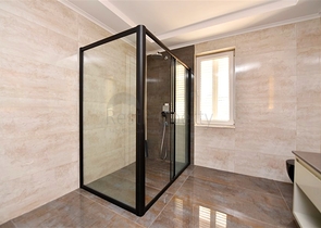 Шикарный дом с собственным бассейном и садом в районе Демирташ