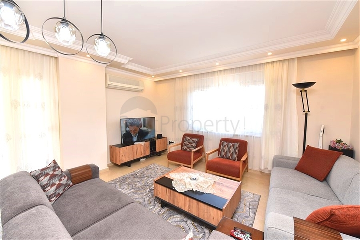 Просторный пентхаус планировкой 4+1 в районе Оба