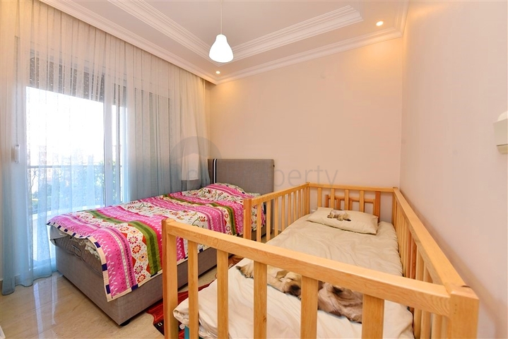 Просторный пентхаус планировкой 4+1 в районе Оба