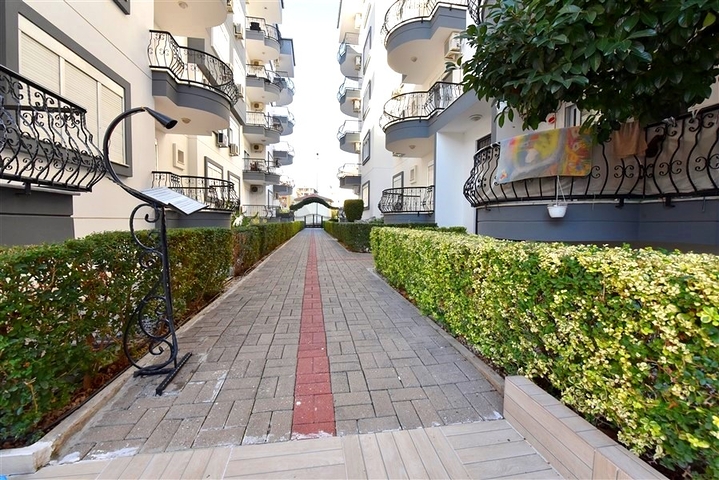 Просторный пентхаус планировкой 4+1 в районе Оба