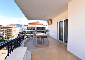 Просторный пентхаус планировкой 4+1 в районе Оба