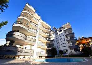 Просторный пентхаус планировкой 4+1 в районе Оба