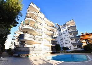 Просторный пентхаус планировкой 4+1 в районе Оба