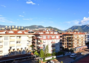 Просторный пентхаус планировкой 4+1 в районе Оба