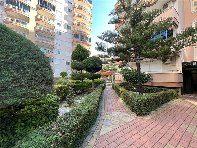 Квартира 2+1 в районе Махмутлар в шаговой доступности до моря