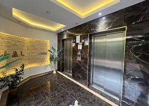 Трехкомнатная квартира в 450 м от моря 