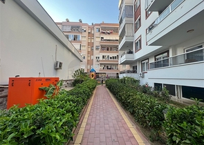 Трехкомнатная квартира в 450 м от моря 