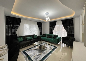 Трехкомнатная квартира в 450 м от моря 