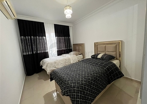 Трехкомнатная квартира в 450 м от моря 