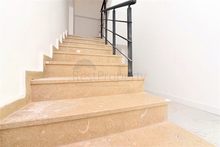 Квартира 3+1 в новом комплексе с видом на море и крепость Алании