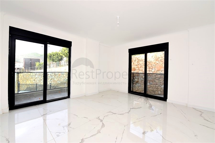 Трехкомнатная квартира с шикарным панорамным видом на море