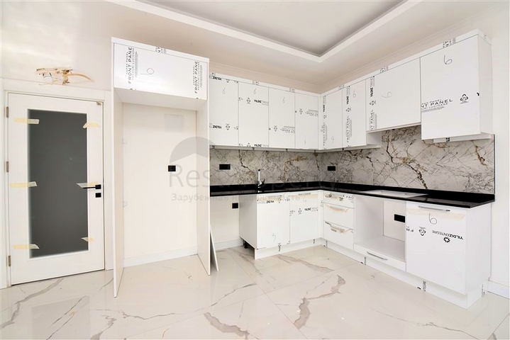 Трехкомнатная квартира с шикарным панорамным видом на море