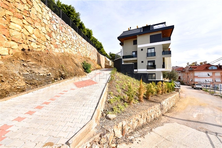 Трехкомнатная квартира с шикарным панорамным видом на море