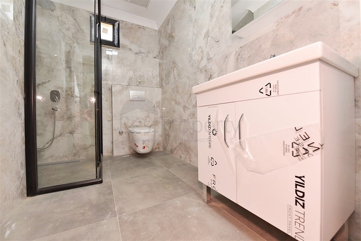 Трехкомнатная квартира с шикарным панорамным видом на море